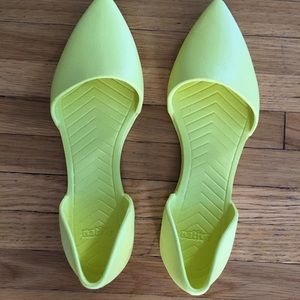 NWOT native woman’s shoes